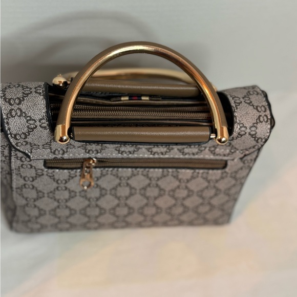 Chic Patterned Satchel with Gold Handles - Picture 5 of 6